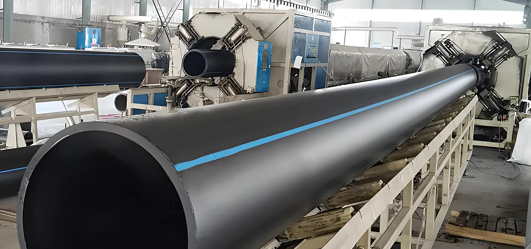 Каковы различия между трубами HDPE и трубками PE？